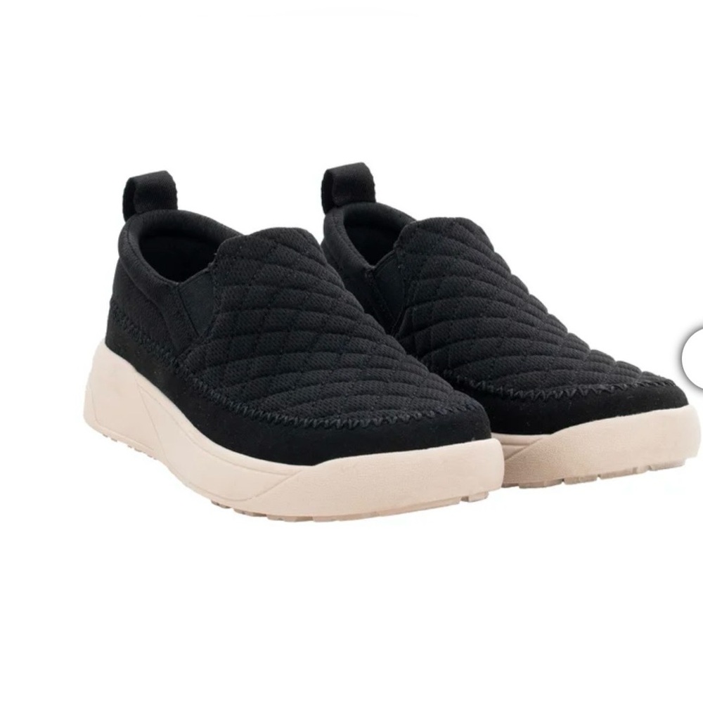 Women's Black Quilted Slip-On Sneakers